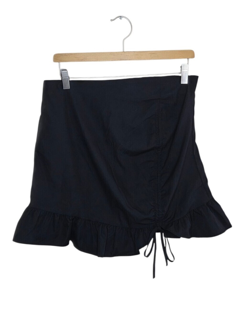 Shein Black Ruched Drawstring Cinch Ruffle Hem Mini Skirt Size Large Going Out